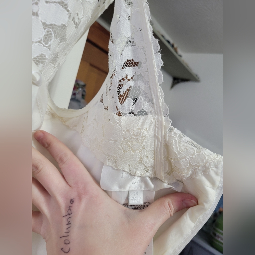 Davids Bridal Elegant Ivory White Lace & Chiffon Sleeveless Dress W/ Slit 14 - Picture 13 of 14